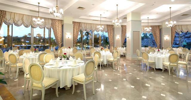 Saphir-Resort-and-Spa-RESTAURANT