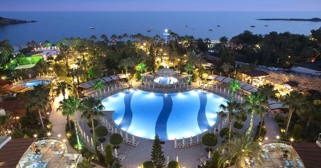 Saphir-Resort-and-Spa-OVERVIEW-02