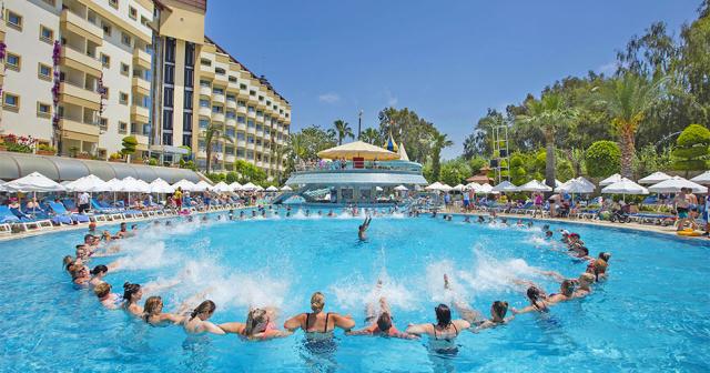 Saphir-Hotel-Villas-POOL-01