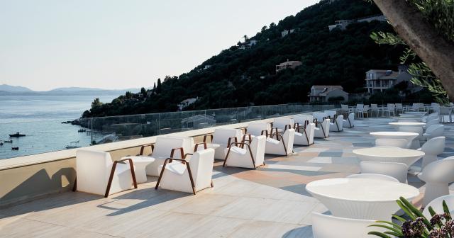 Atlantica-Nissaki-Beach-Hotel-2025-BAR-01
