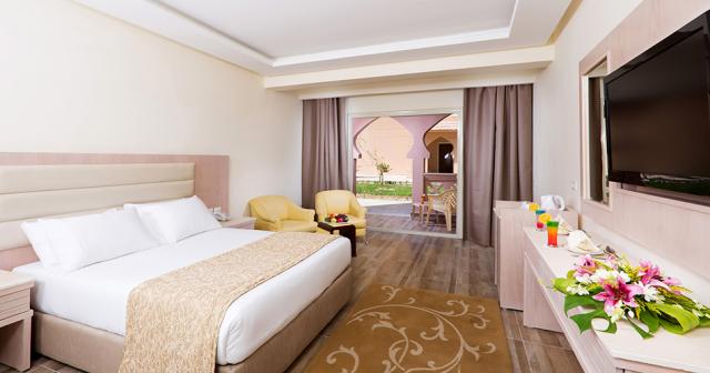 Aqua-Vista-STANDARD-ROOM
