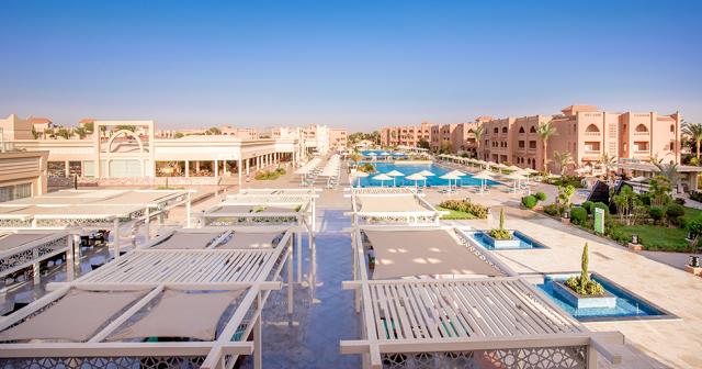 Pickalbatros-Aqua-Vista-Resort-2023-POOL-03
