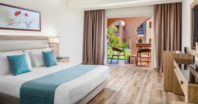 Aqua-Vista-FAMILY-ROOM-2025