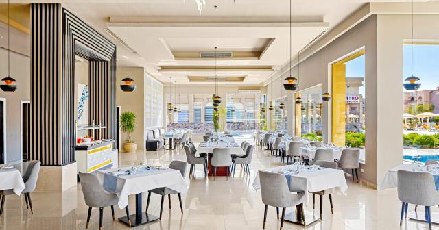 Aqua-Vista-RESTAURANT-2025