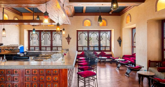 Pickalbatros-Sands-LOBBY-BAR-2025-01