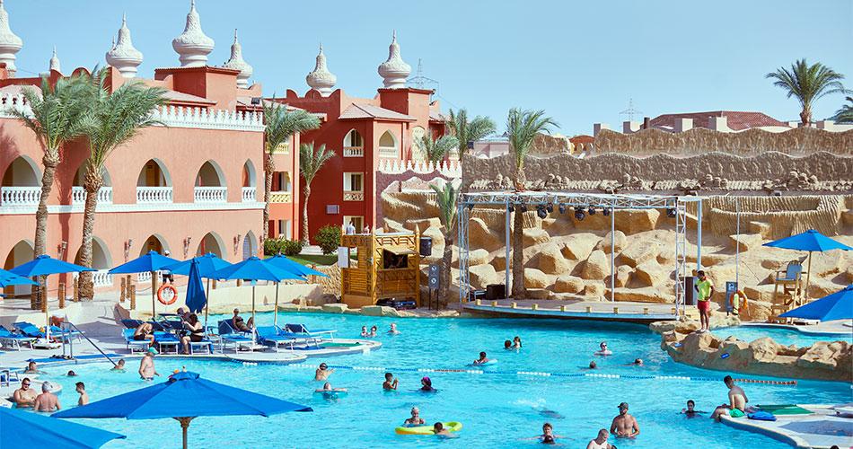 Pickalbatros-Alf-Leila-Wa-Leila-Resort-2023-POOL-01