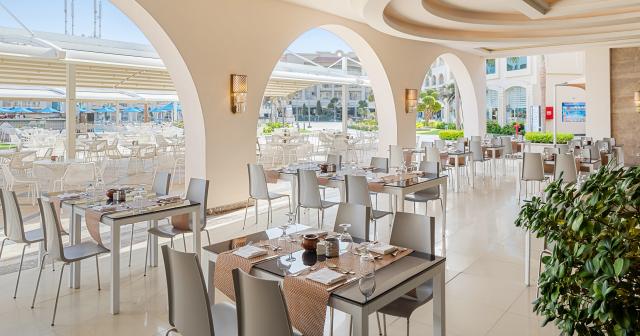 Pickalbatros-White-Beach-Resort-2025-SOPRANO-RESTAURANT-02