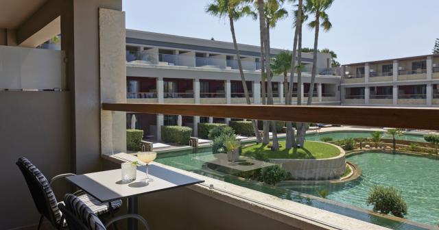 Atlantica-Kalliston-Resort-ROOM-Superior_Lagoon_View-2025-02