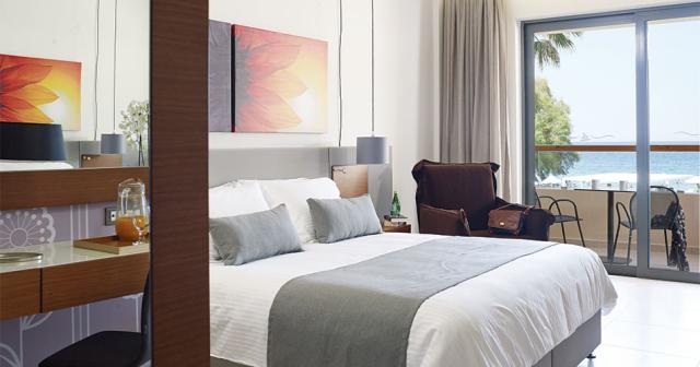 Atlantica-Kalliston-Resort-ROOM-SUPERIOR-SEA-VIEW-01