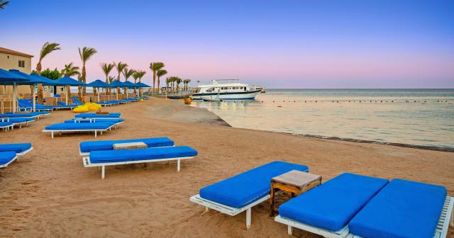 Pickalbatros-Aqua-Park-Resort-2025-BEACH-01