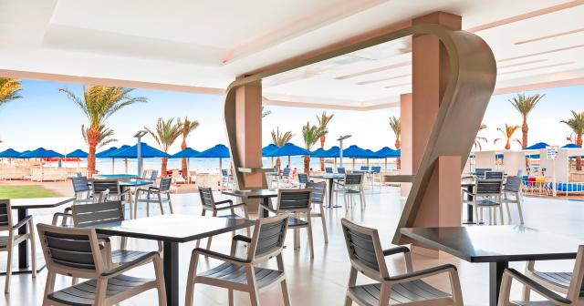 Pickalbatros-Aqua-Park-Resort-2025-BEACH-BAR