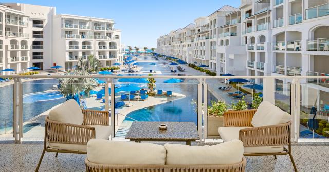 Pickalbatros-Blu-Spa-Resort-2025-LOBBY-BAR-TERRACE