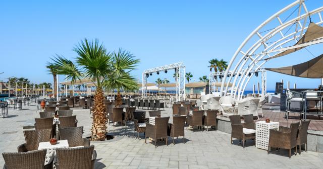 Pickalbatros-Citadel-Resort-BEACH-BAR-2025-02