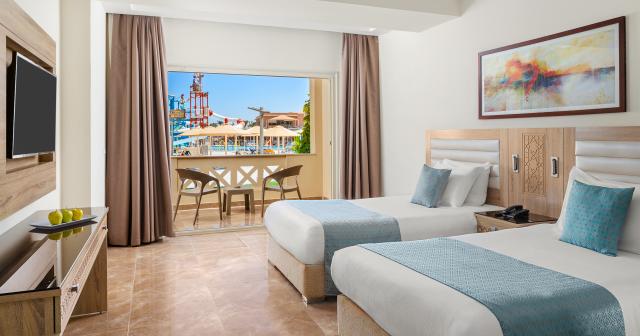 Pickalbatros-Aqua-Blu-Resort-2025-FAMILY-ROOM