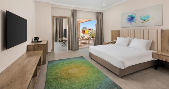 Water-Valley-ROOM-02