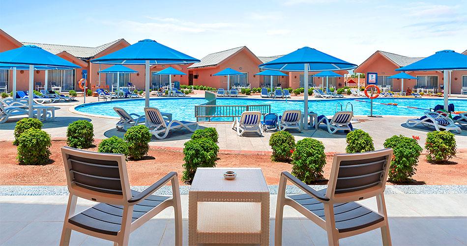 Pickalbatros-Jungle-Aqua-Park-2023-Standard-Room-Pool-View