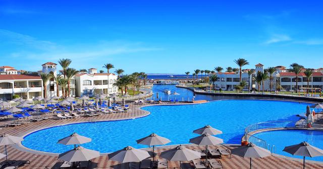 Dana-Beach-Resort-POOL