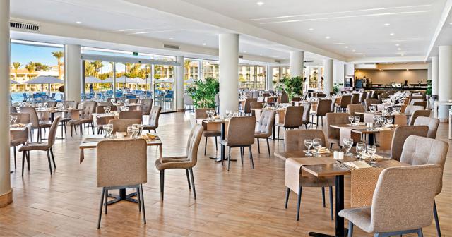 Pickalbatros-Dana-Beach-Resort-RESTAURANT-02