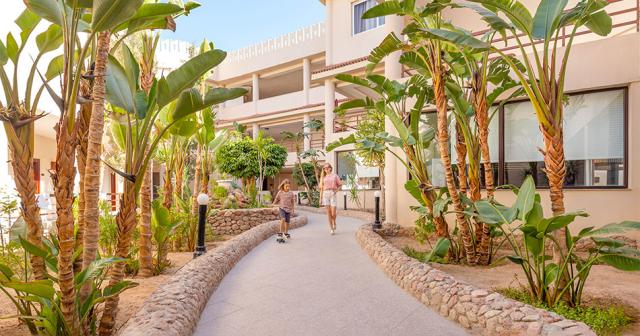 Pickalbatros-Royal-Moderna-2023-HOTEL-BUILDING