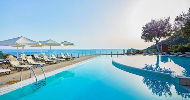Atlantica-Grand-Mediterraneo-Resort-Spa-2023-POOL