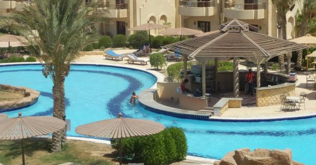 Life-Resort-Coral-Hill-2025-POOL-BAR-01
