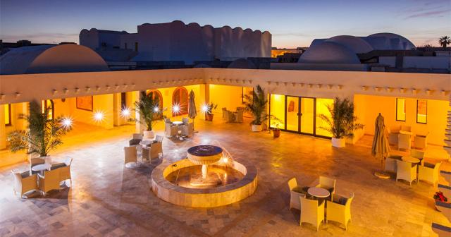 Marine-Spa-BAR-AREA