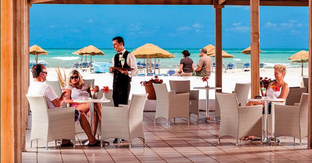 Marine-Spa-BEACH-BAR