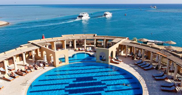 Three-Corners-Ocean-View-2025-POOL-01