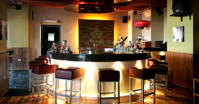 Three-Corners-Ocean-View-BAR