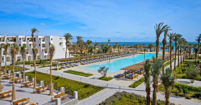 Serry-Beach-Resort-MAIN-2025