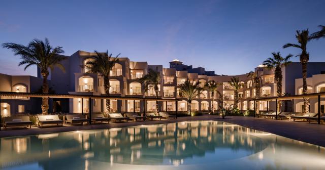 Serry-Beach-Resort-POOL-2025-08