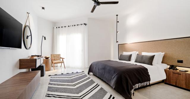 Serry-Beach-Resort-DELUXE-ROOM-2025