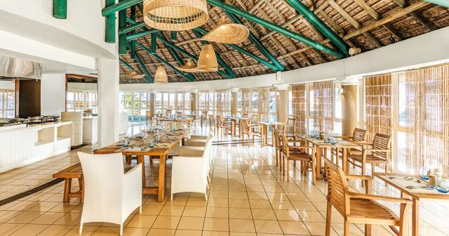Friday-Attitude-RESTAURANT