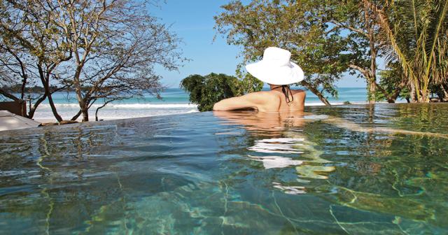 Tamarina-Golf-and-Spa-POOL