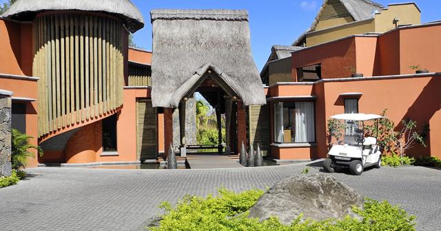 Tamarina-Golf-and-Spa-ENTRANCE