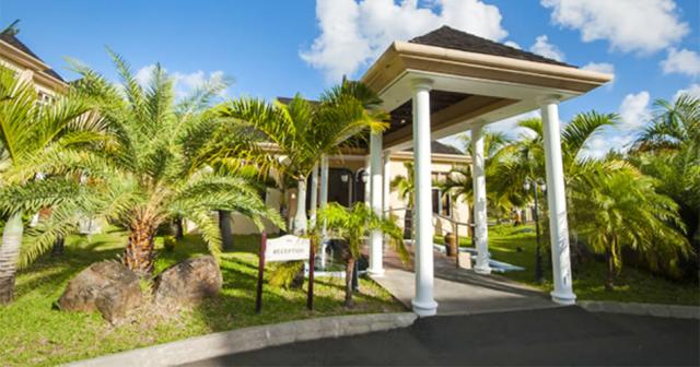 Jalsa-Beach-Hotel-Spa-ENTRANCE
