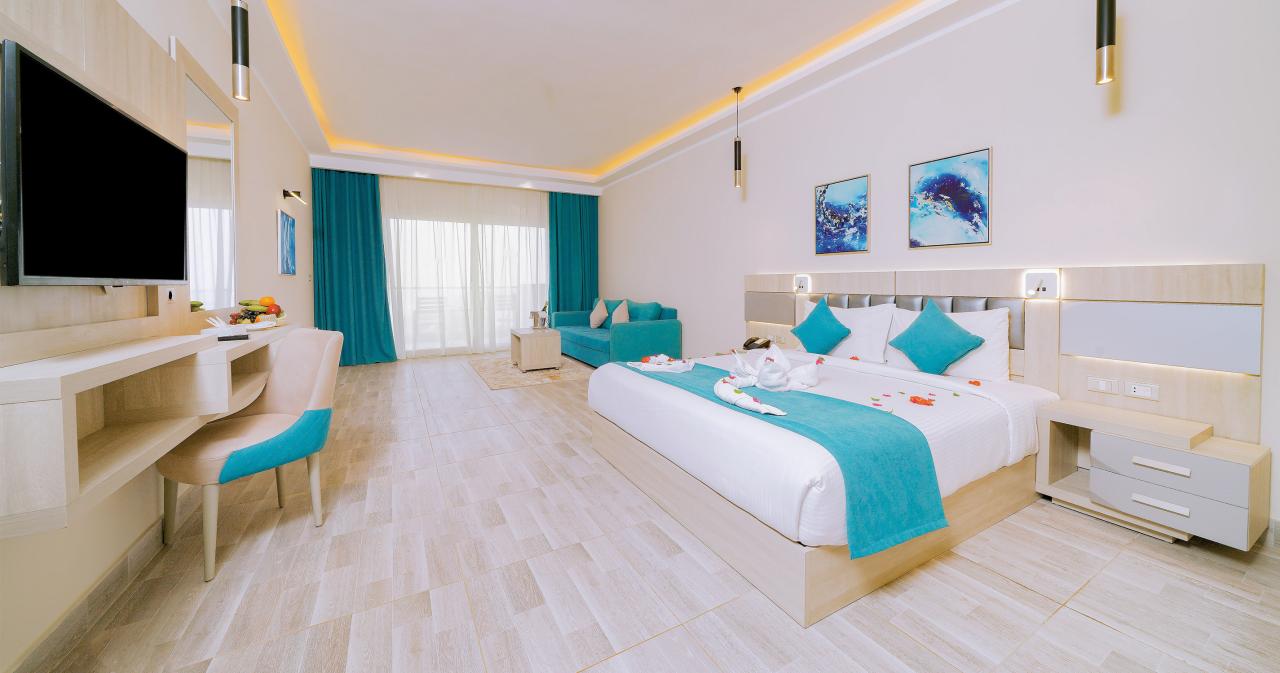 Sirena-Beach-Resort-and-Spa-2025-ROOM-01
