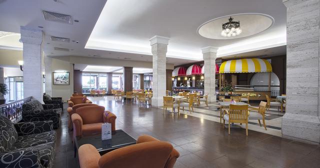 Pine-Beach-Belek-ANTIQUE-BAR-2024