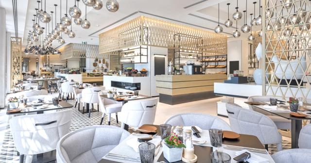 Al-Bandar-Rotana-RESTAURANT