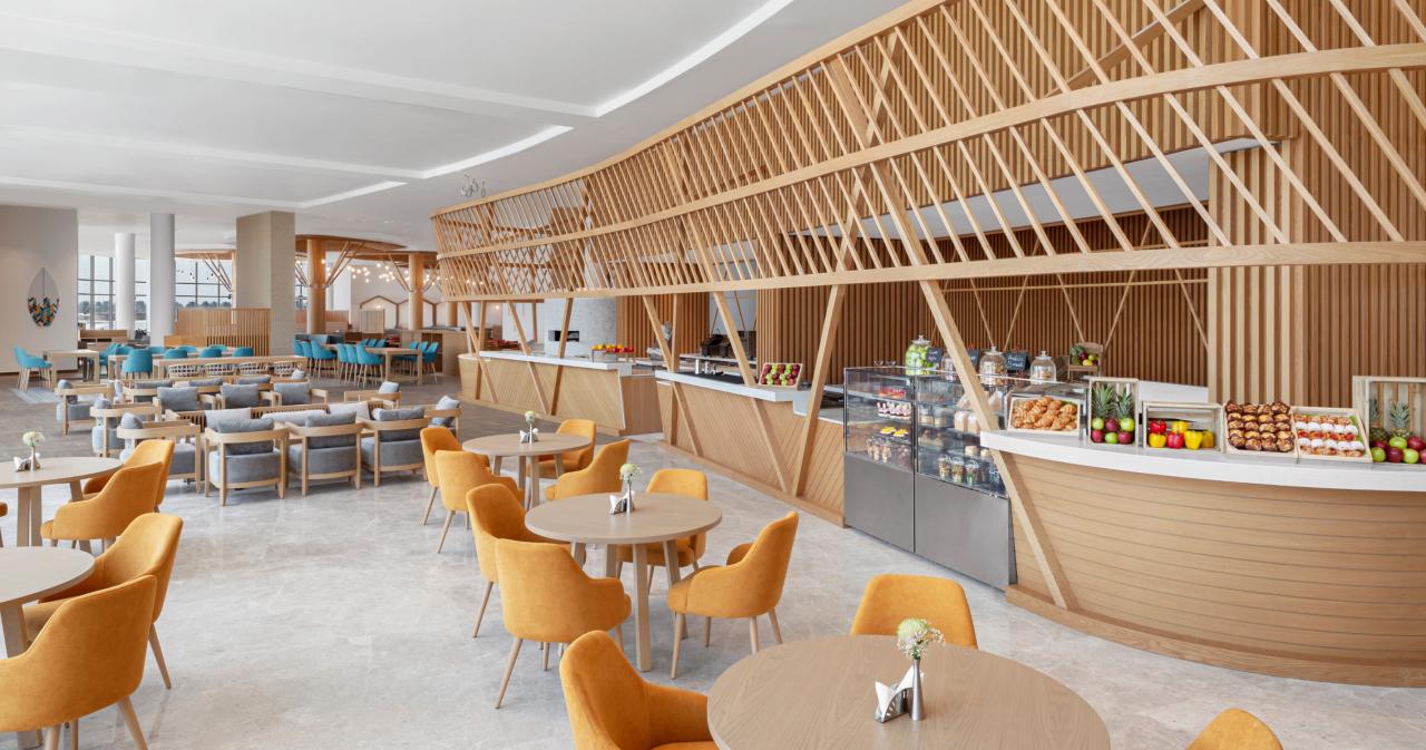 Hampton-By-Hilton-Marjan-Island-VIEW-CAFE-2025