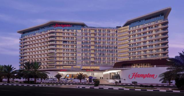 Hampton-By-Hilton-Marjan-Island-BUILDING-2025-01