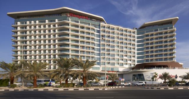 Hampton-By-Hilton-Marjan-Island-BUILDING-2025-03