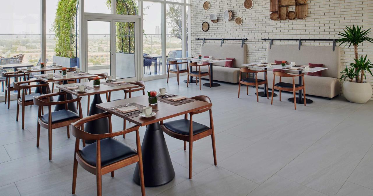Movenpick-Resort-Marjan-Island-2025-02-RESTAURANT-01