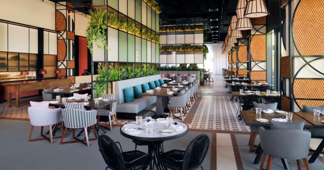 Movenkpick-Resort-Marjan-BOONS-RESTAURANT-2023