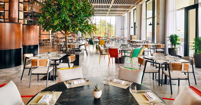 Movenpick-Resort-Marjan-Island-RESTAURANT-02-2022