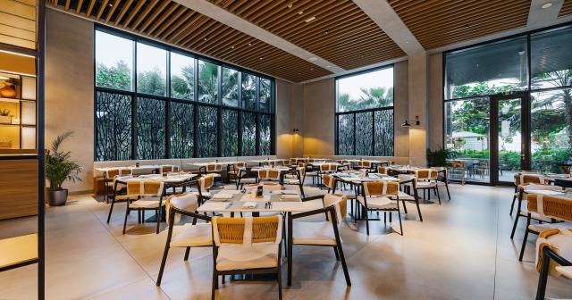 M-Venpick-Resort-Marjan-Island-RESTAURANT