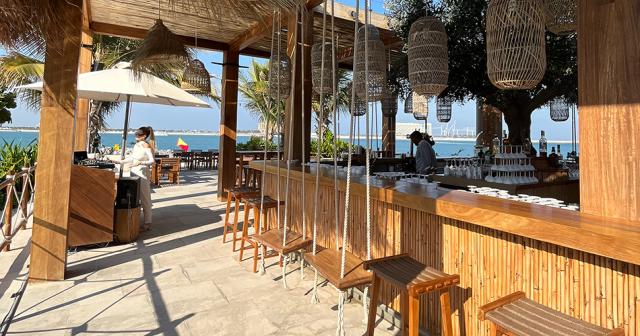 Movenpick-Resort-Marjan-Island-2024-ADULTS-BAR-02