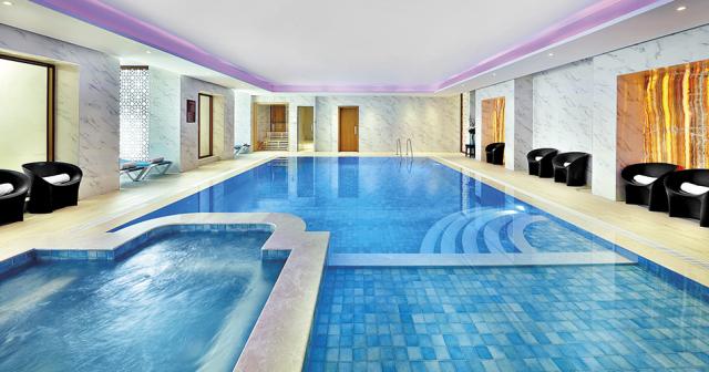 Double-Tree-By-Hilton-Resort-and-Spa-Marjan-Island-INDOOR-POOL-