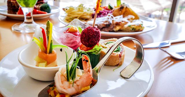 Bin-Majid-Beach-Hotel-FOOD-NEW