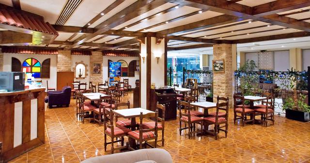 Bin-Majid-Beach-Hotel-COFFEE-SHOP
